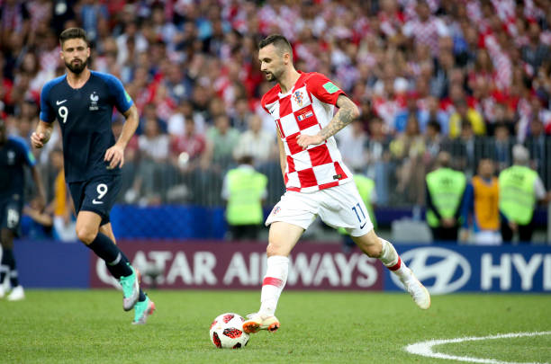 和专业人士 和专业人士